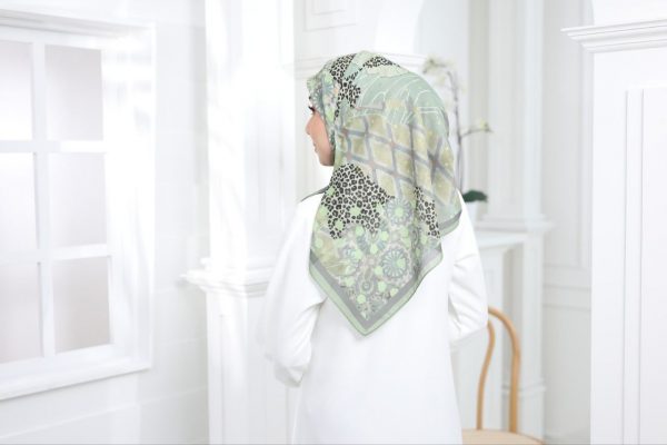 Kasihnya Layla - Akhtar - Image 4