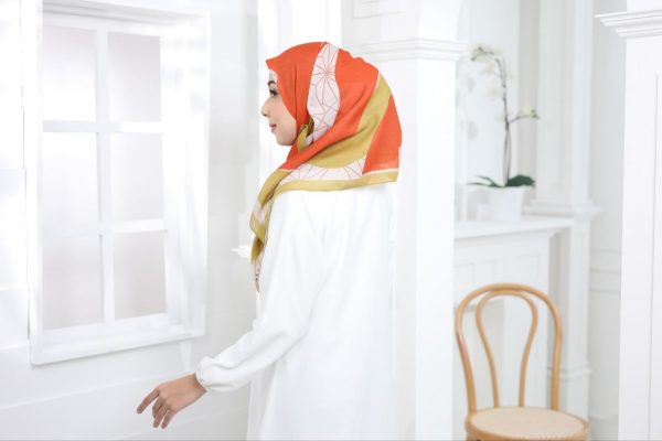 Kasihnya Layla - Juwita - Image 4