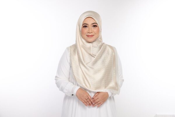 Layla Mahsuri Monogram Series - Image 13