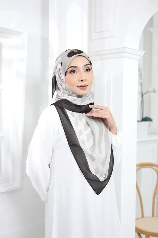 Kasihnya Layla Janna - Image 4