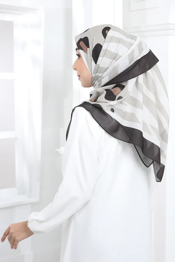 Kasihnya Layla Janna - Image 5